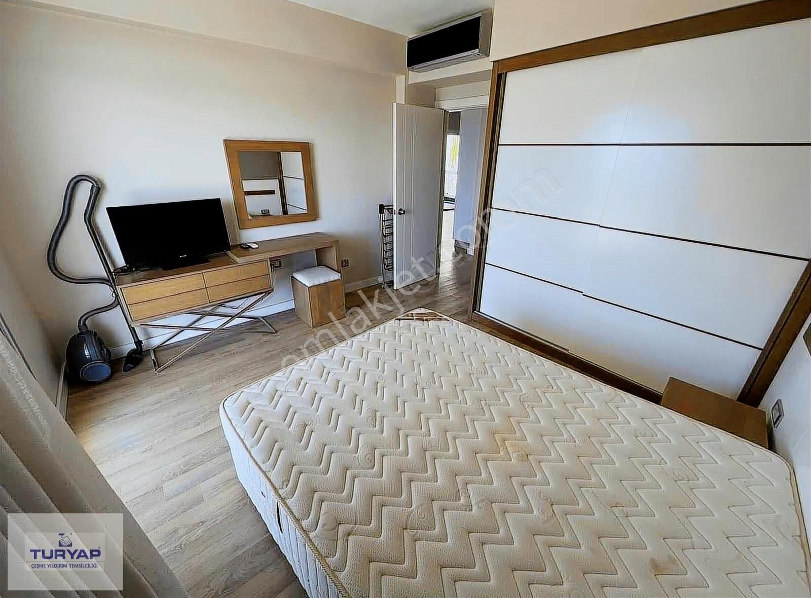 Turyap'tan Çeşme Dalyanda Denize Sıfır Havuzlu 2+1 Rezidans - Görsel 24