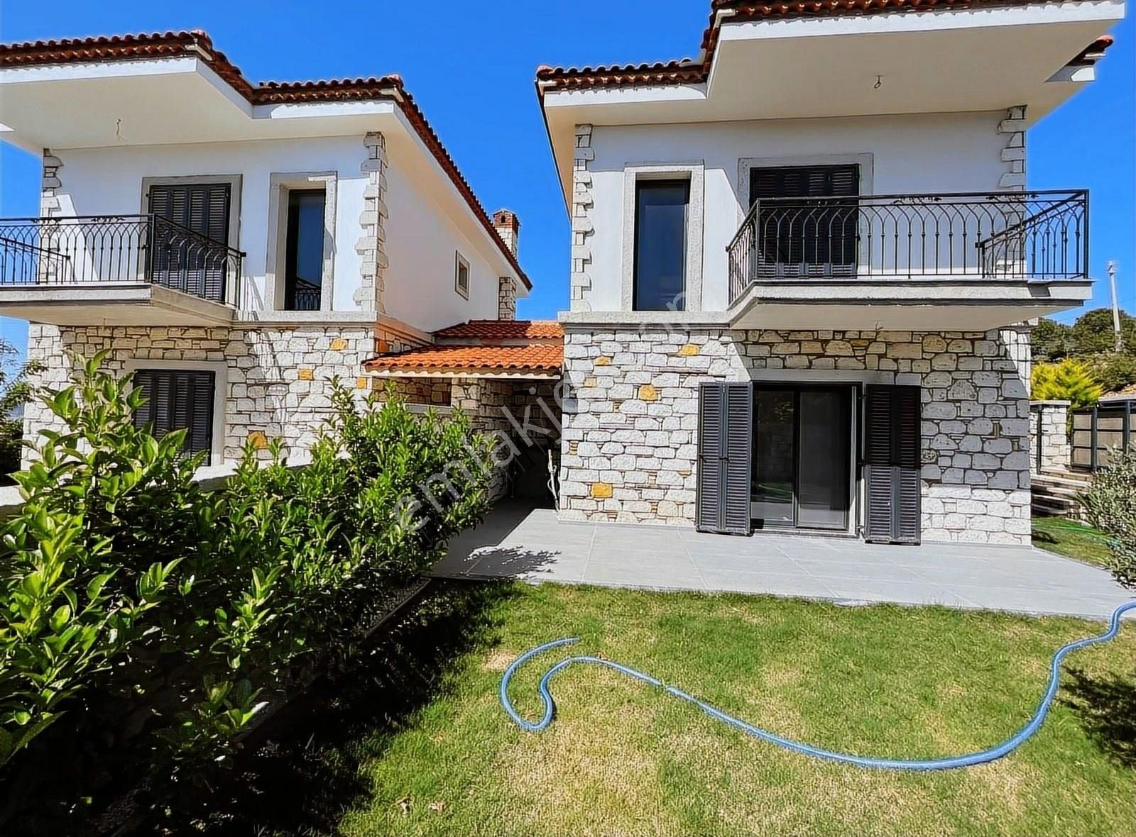 Turyap Alaçatı 'da Satılık Ilıca Plajına Yakın Müstakil Villa - Görsel 28