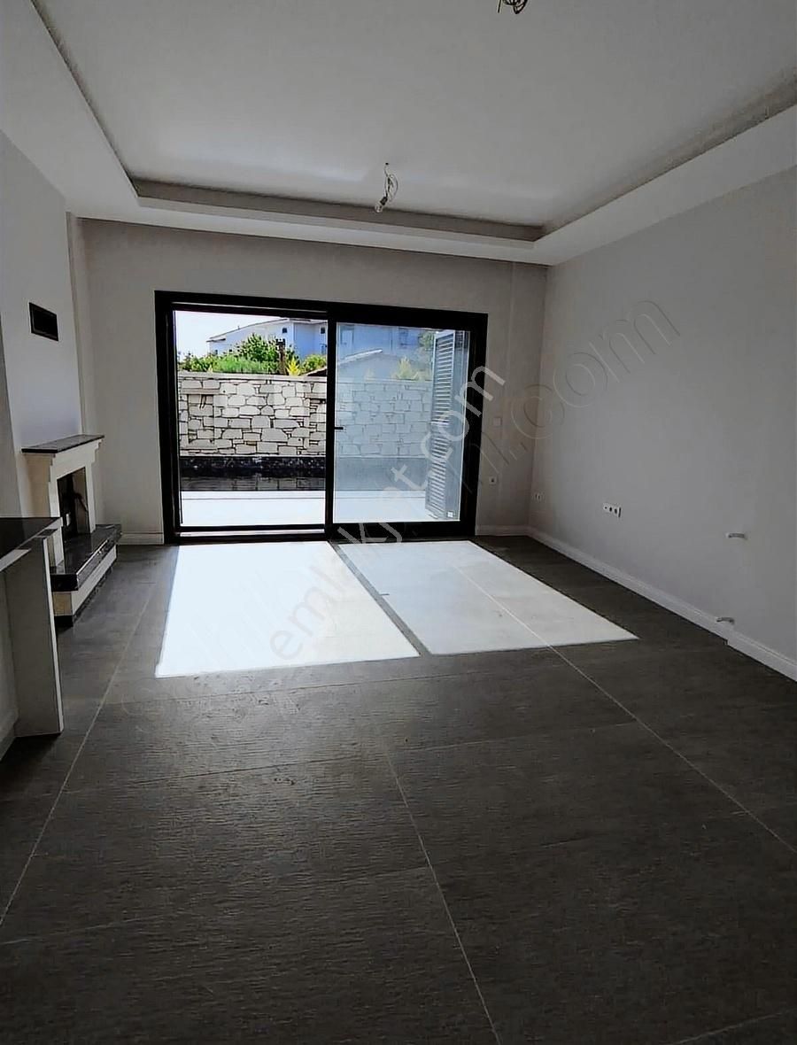 Turyap Alaçatı 'da Satılık Ilıca Plajına Yakın Müstakil Villa - Görsel 34