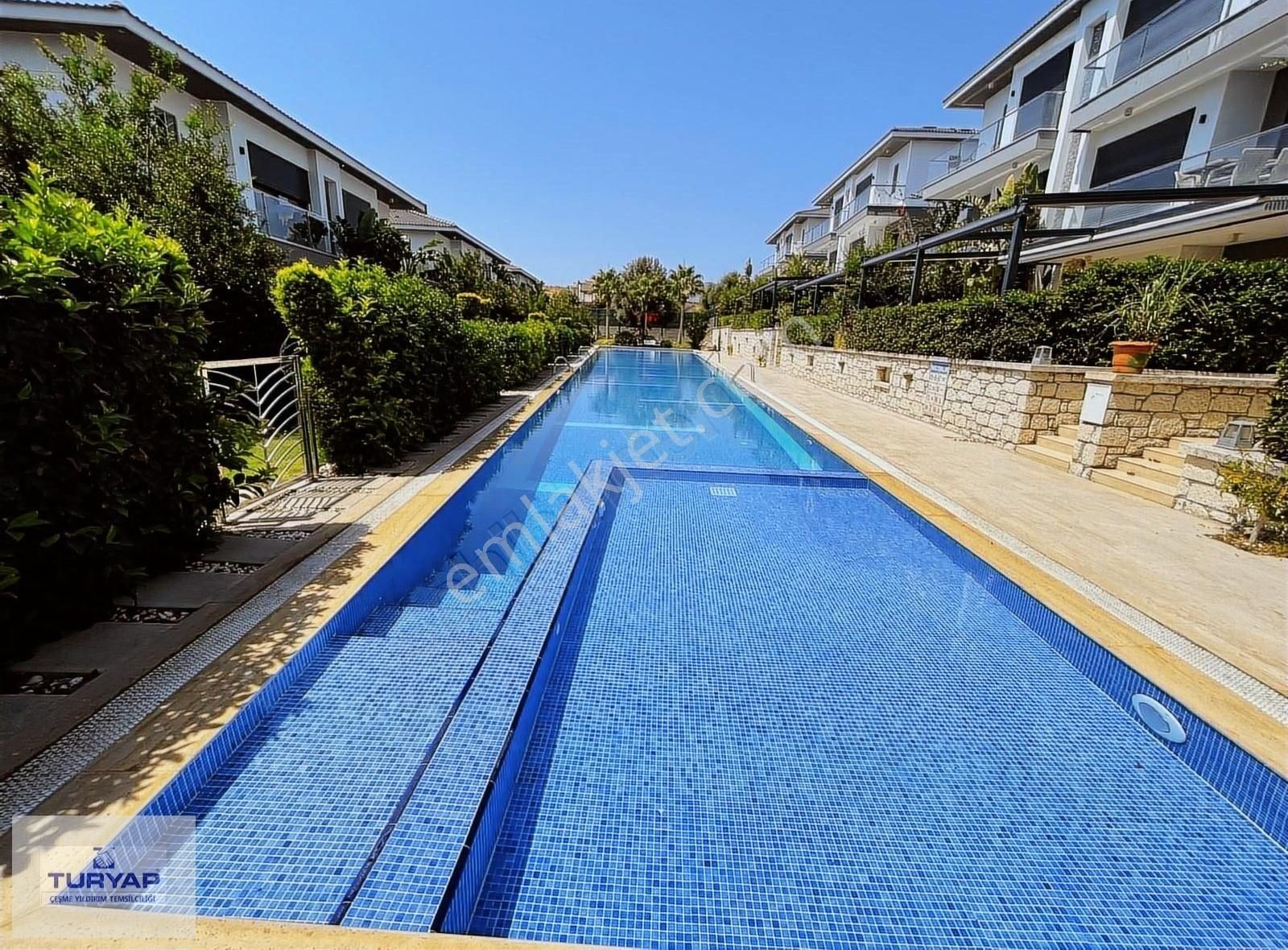 Turyap Çeşme Alaçatı'da Muhteşem Havuzlu Sitede Satılık Villa - Görsel 3