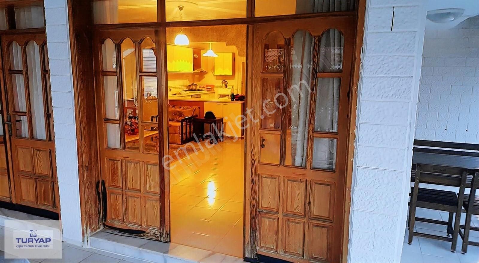 Turyap Çeşme Dalyan Havuzlu Sitede Satılık 4+1 Villa - Görsel 14