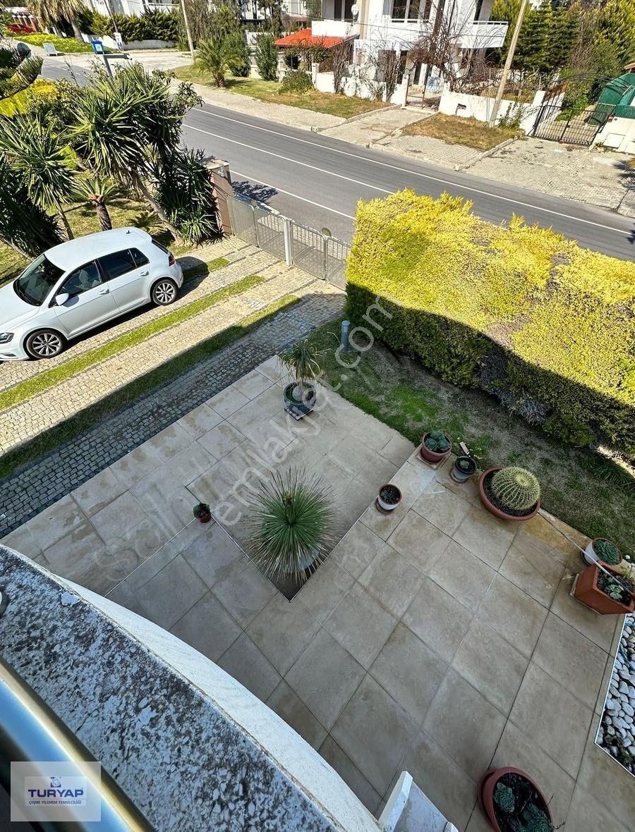 Turyap Çeşme Ilıca Havuzlu Sitede Müstakil Tadında 4+1 Villa - Görsel 18