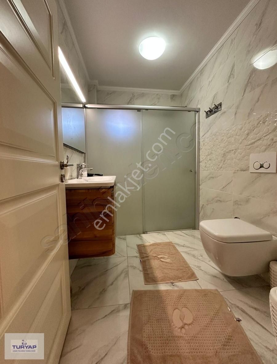 Turyap Çeşme Ilıca Havuzlu Sitede Müstakil Tadında 4+1 Villa - Görsel 3