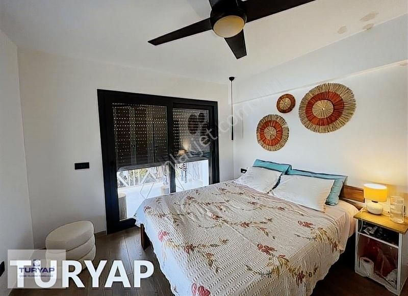 Turyap Çeşme Dalyan'da Satılık Havuzlu Sıfır Eşyalı Villa - Görsel 5