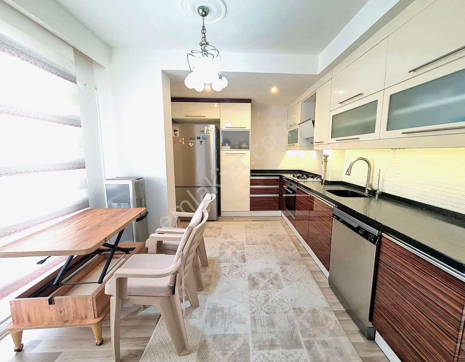 Acil!!! Satılık Kuşadası Ege Mahallesinde 4+1 Dubleks Daire - Görsel 24