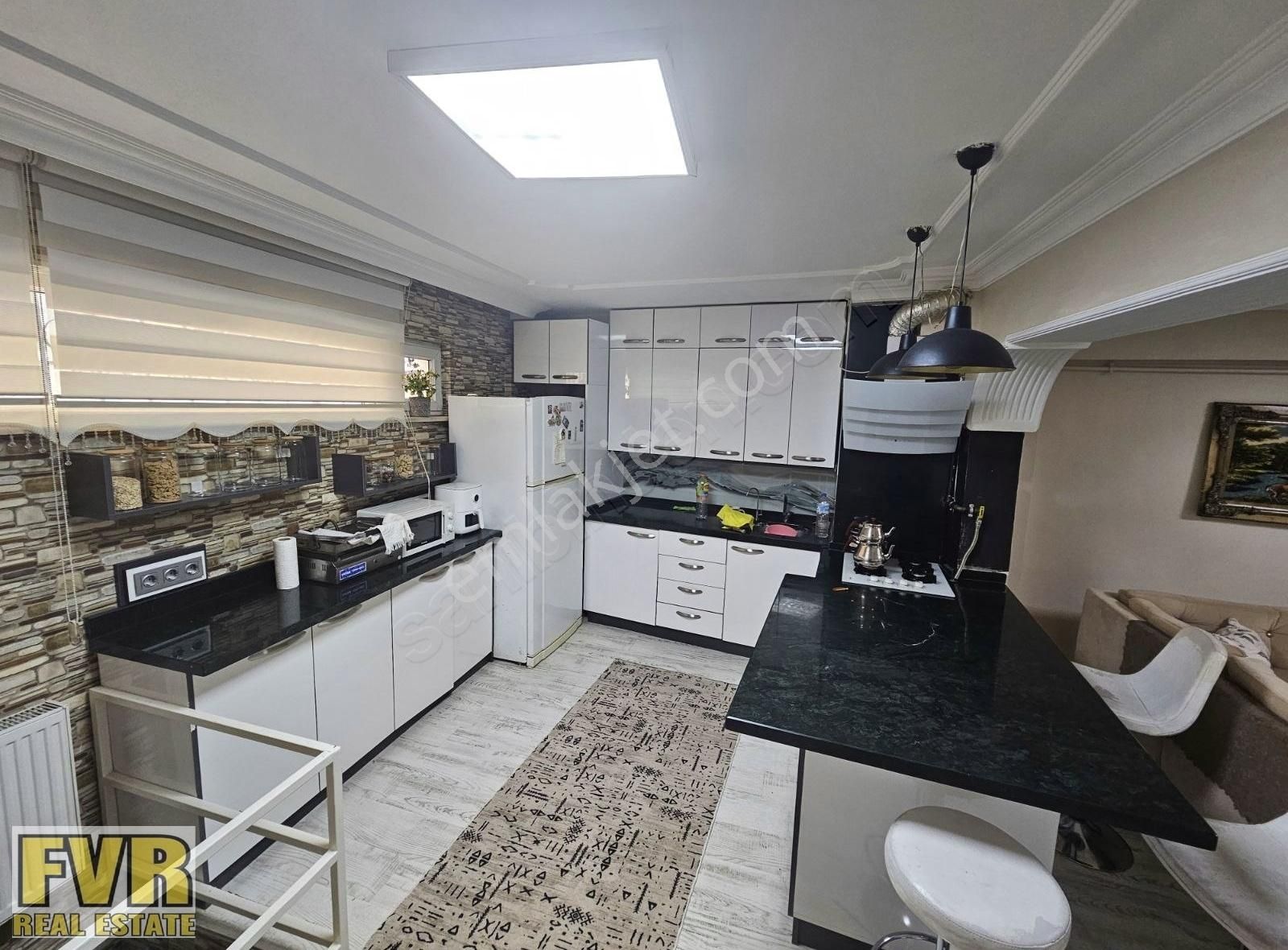 Fvr'den Yıldırım Teferrüç 160 M2 - 4+1 Ters Dubleks Daire