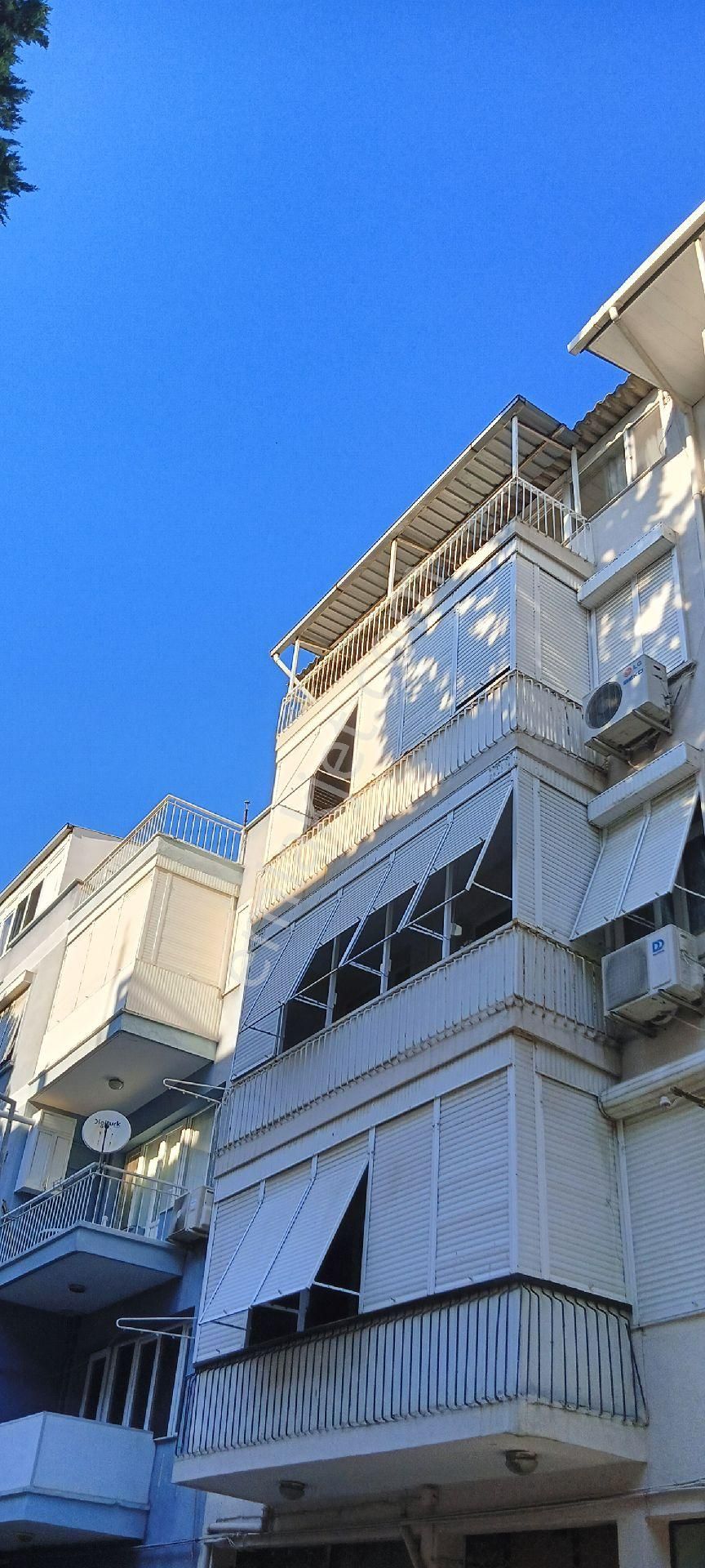 İzmir Konak Güzelyalı Geniş Kiralık Daire