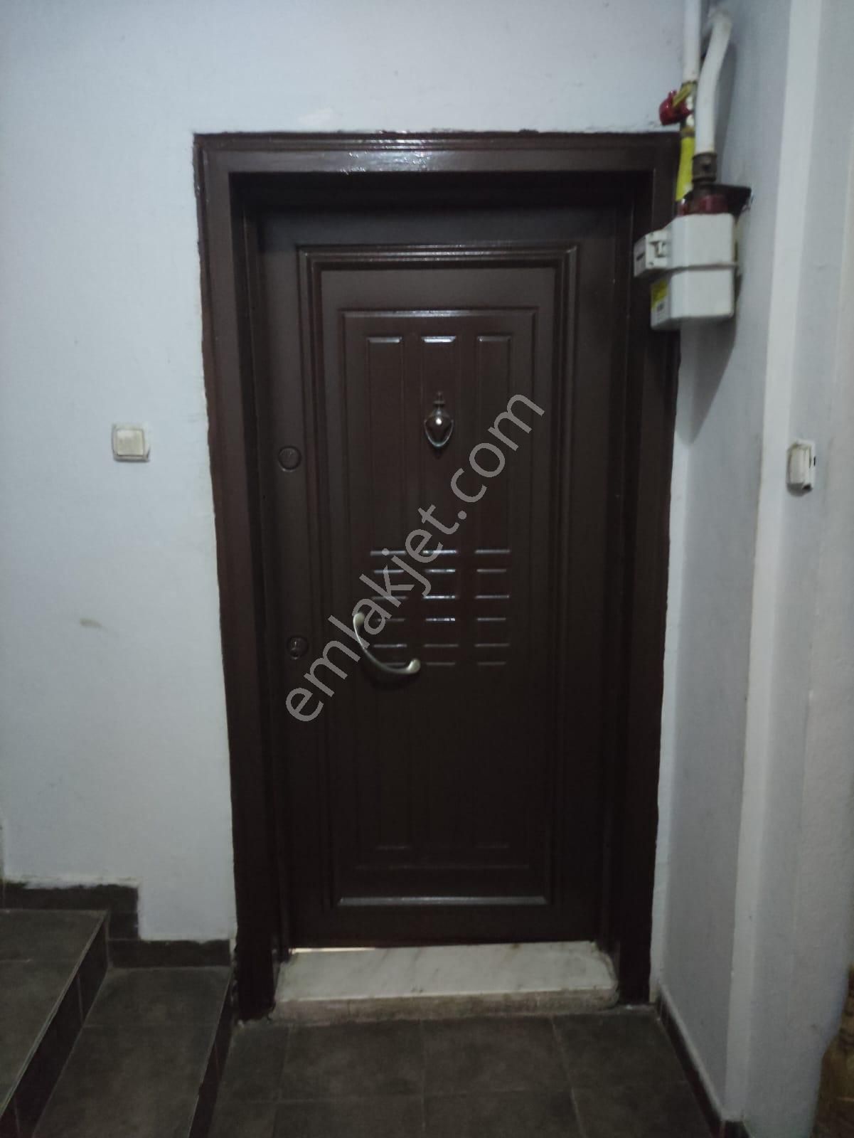 Hamidiye De Komple Satılık Bina, 2 Dükkan, 4 Daire, 1 Depo - Görsel 8