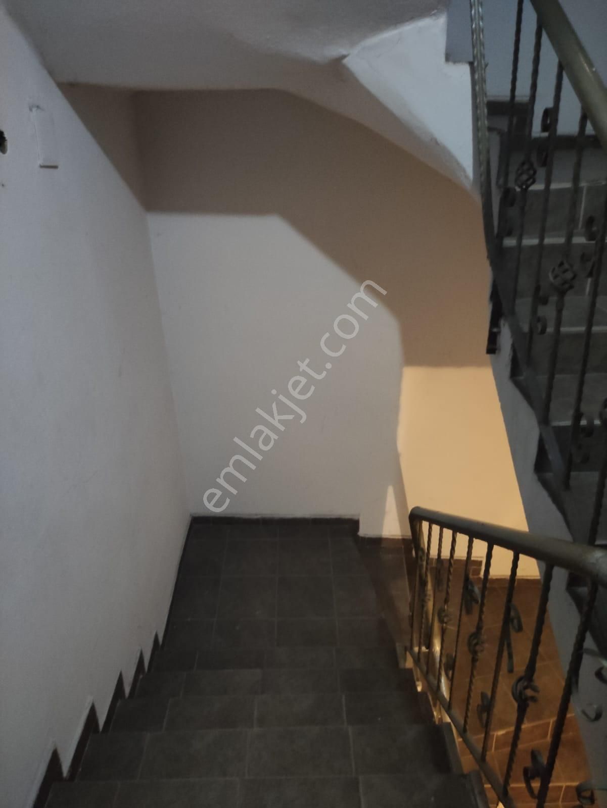 Hamidiye De Komple Satılık Bina, 2 Dükkan, 4 Daire, 1 Depo - Görsel 5