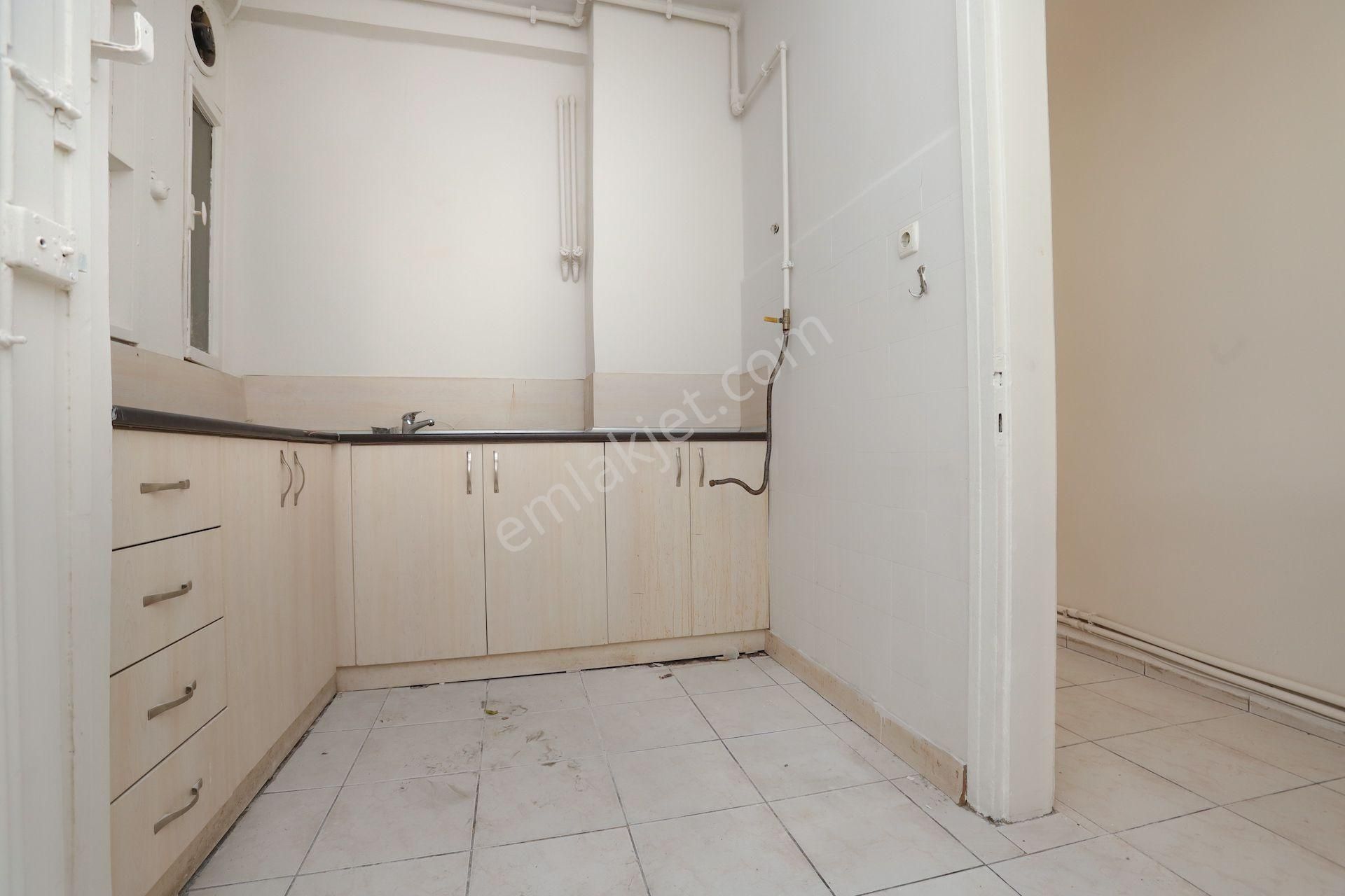 Şişli Halaskargazi Metro Çıkışı Katta Tek Fırsat Satılık Daire - Görsel 8