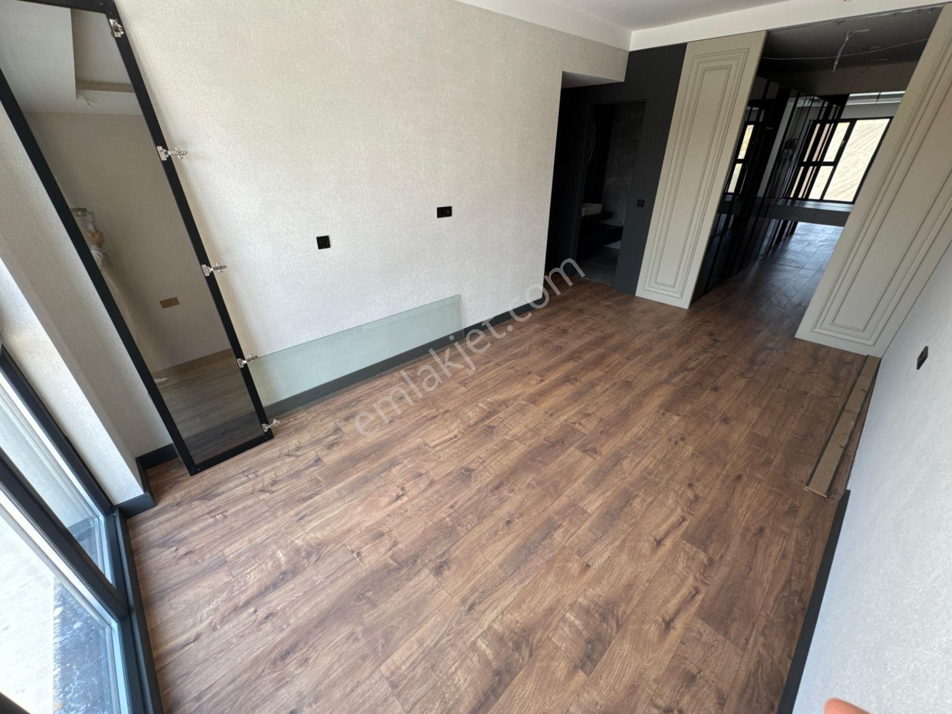 Yenimahalle Yuvaköy'de Ada Mutfaklı 4+1 Lüks Satılık Daire!! - Görsel 24