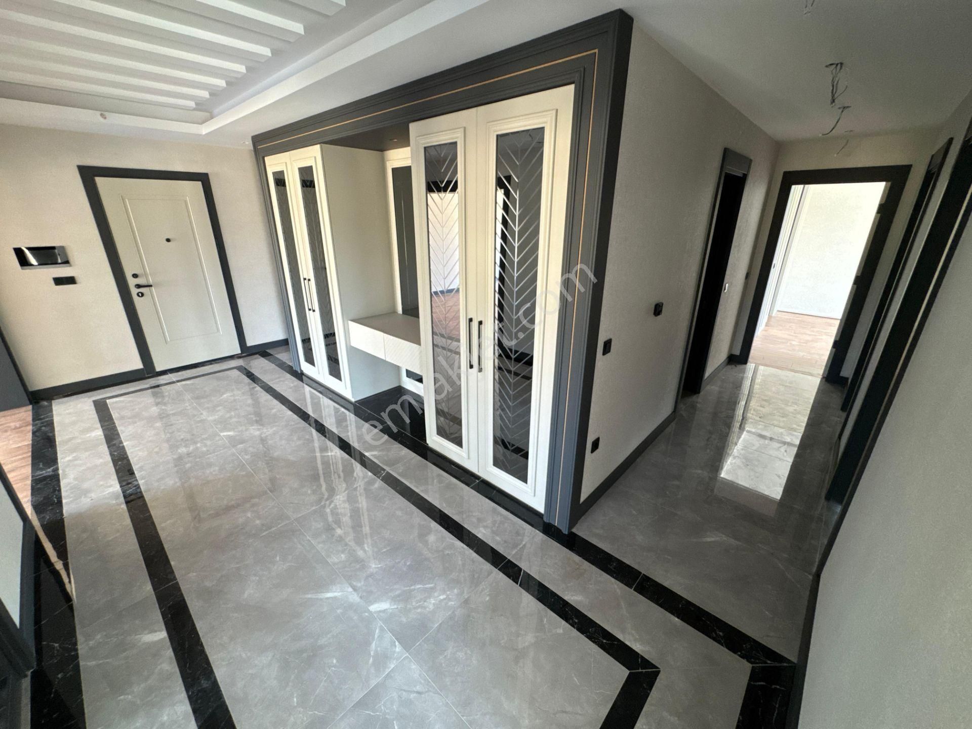 Yenimahalle Yuvaköy'de Ada Mutfaklı 4+1 Lüks Satılık Daire!! - Görsel 34