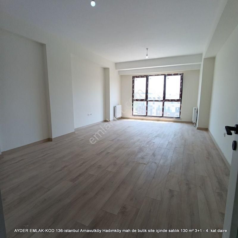 İstanbul Arnavutköy Hadımköy Mah De Butik Site İçinde Satılık 130 M² 3+1 - 4. Kat Daire
