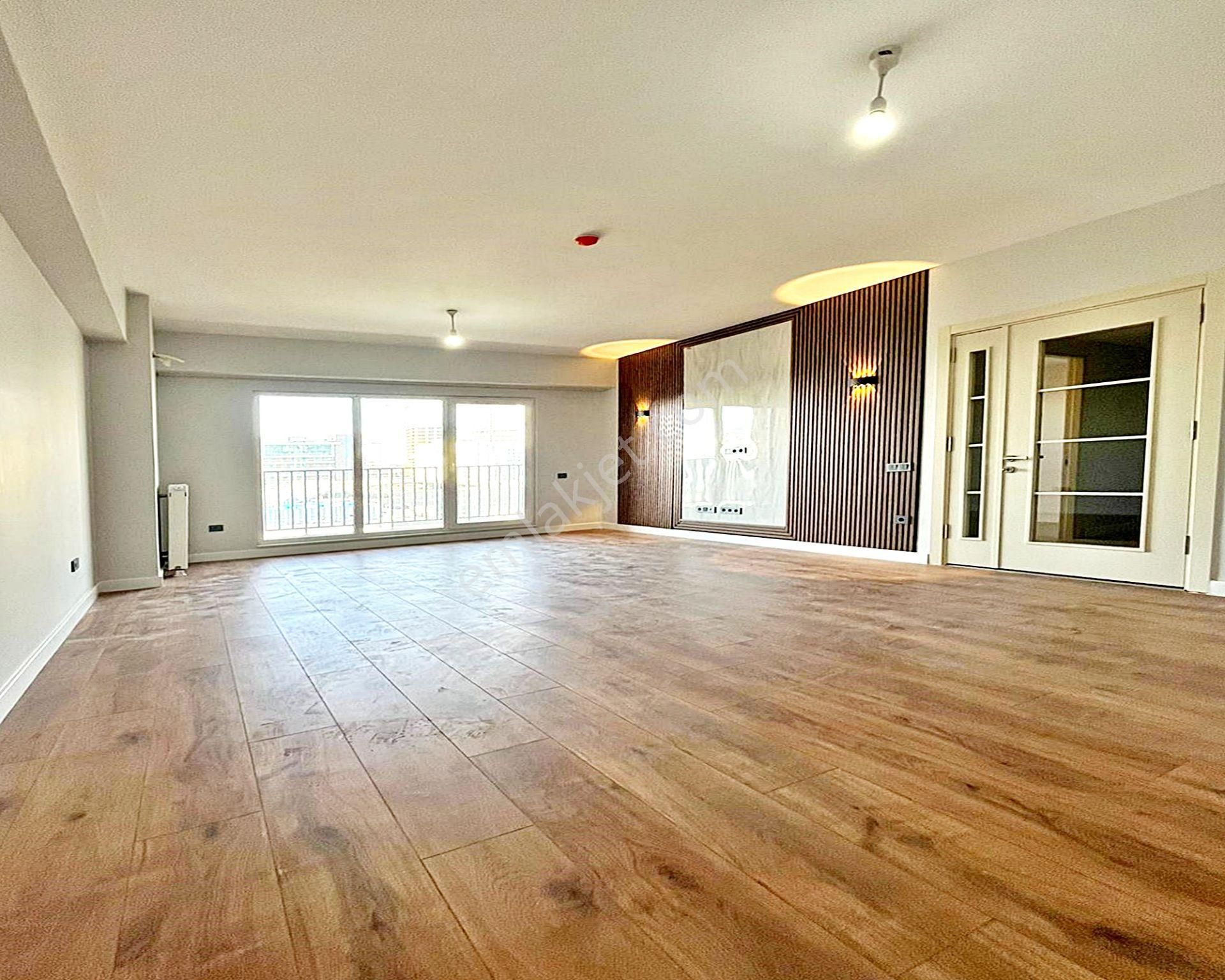 Hayalinizdeki Site İçinde Geniş M2 Daire 2+1 Satılık