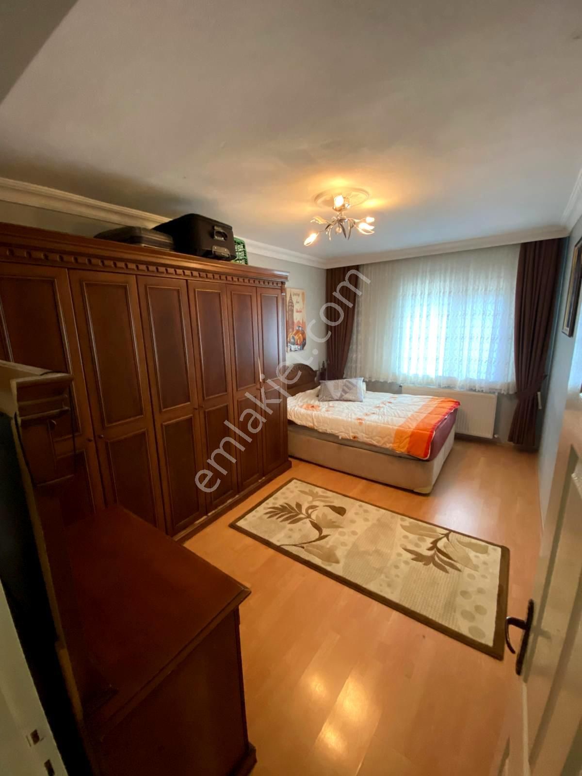 Emre Emlak'tan Selçuklu'da Arakatta Satılık Bakımlı 3+1 Daire - Görsel 22