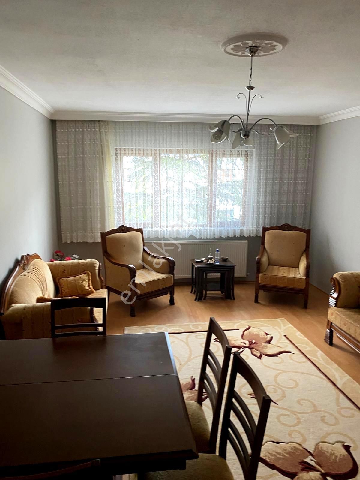 Emre Emlak'tan Selçuklu'da Arakatta Satılık Bakımlı 3+1 Daire - Görsel 7