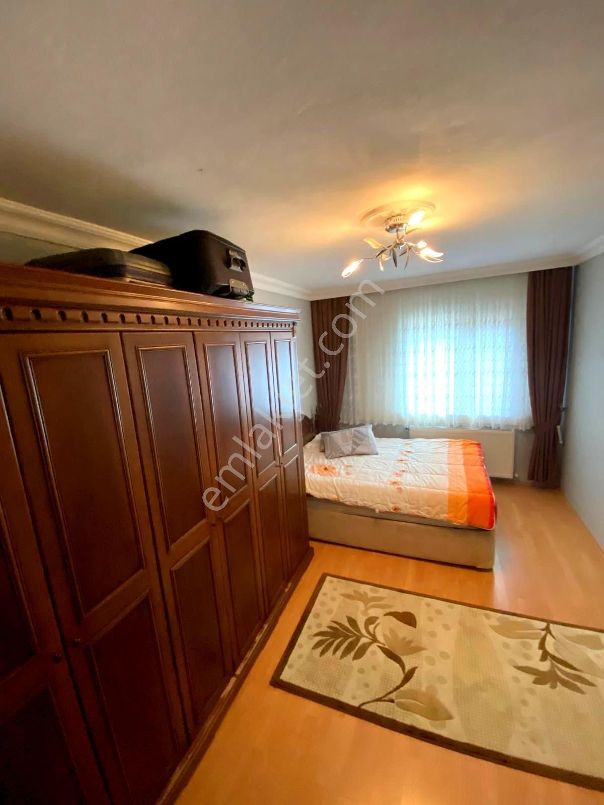 Emre Emlak'tan Selçuklu'da Arakatta Satılık Bakımlı 3+1 Daire - Görsel 23