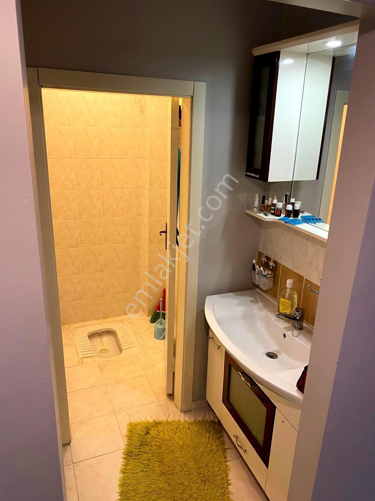 Emre Emlak'tan Selçuklu'da Arakatta Satılık Bakımlı 3+1 Daire - Görsel 32