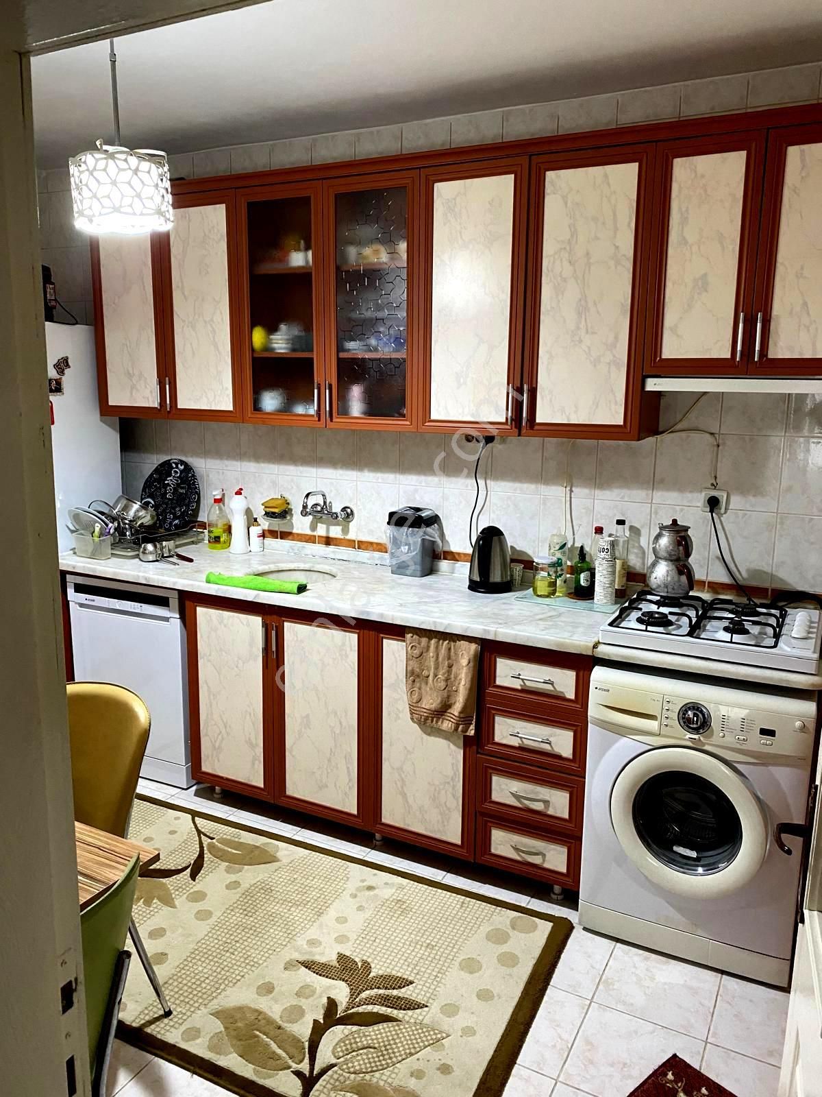 Emre Emlak'tan Selçuklu'da Arakatta Satılık Bakımlı 3+1 Daire - Görsel 8