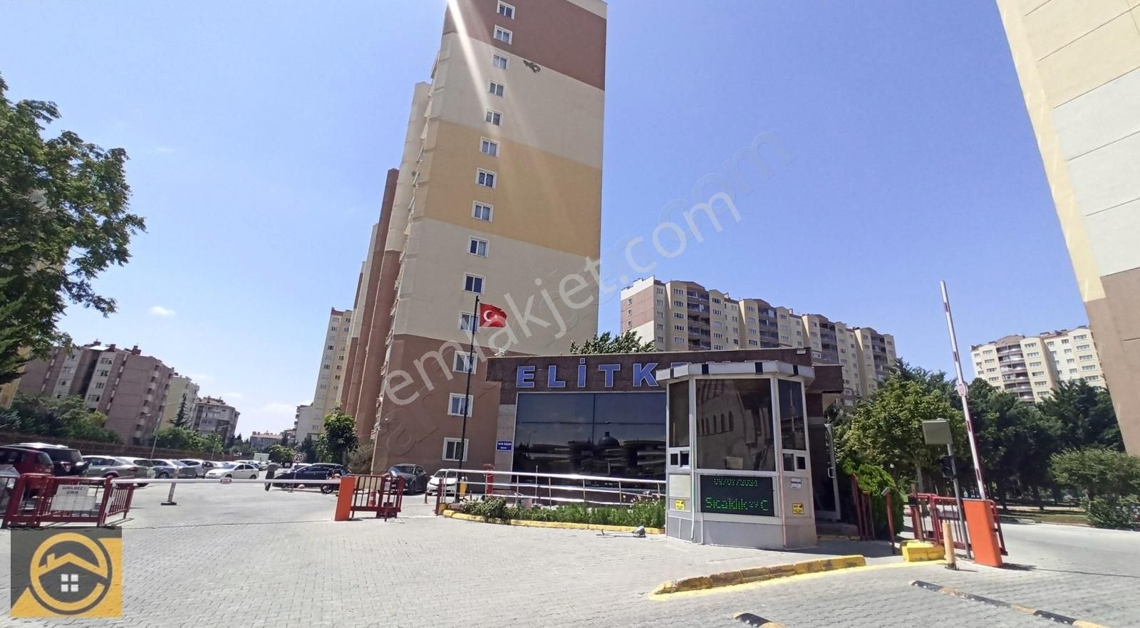 Ekon'dan Selçuklu Merkezde Real Karşısı Kiralık 4+1 Arakat Daire