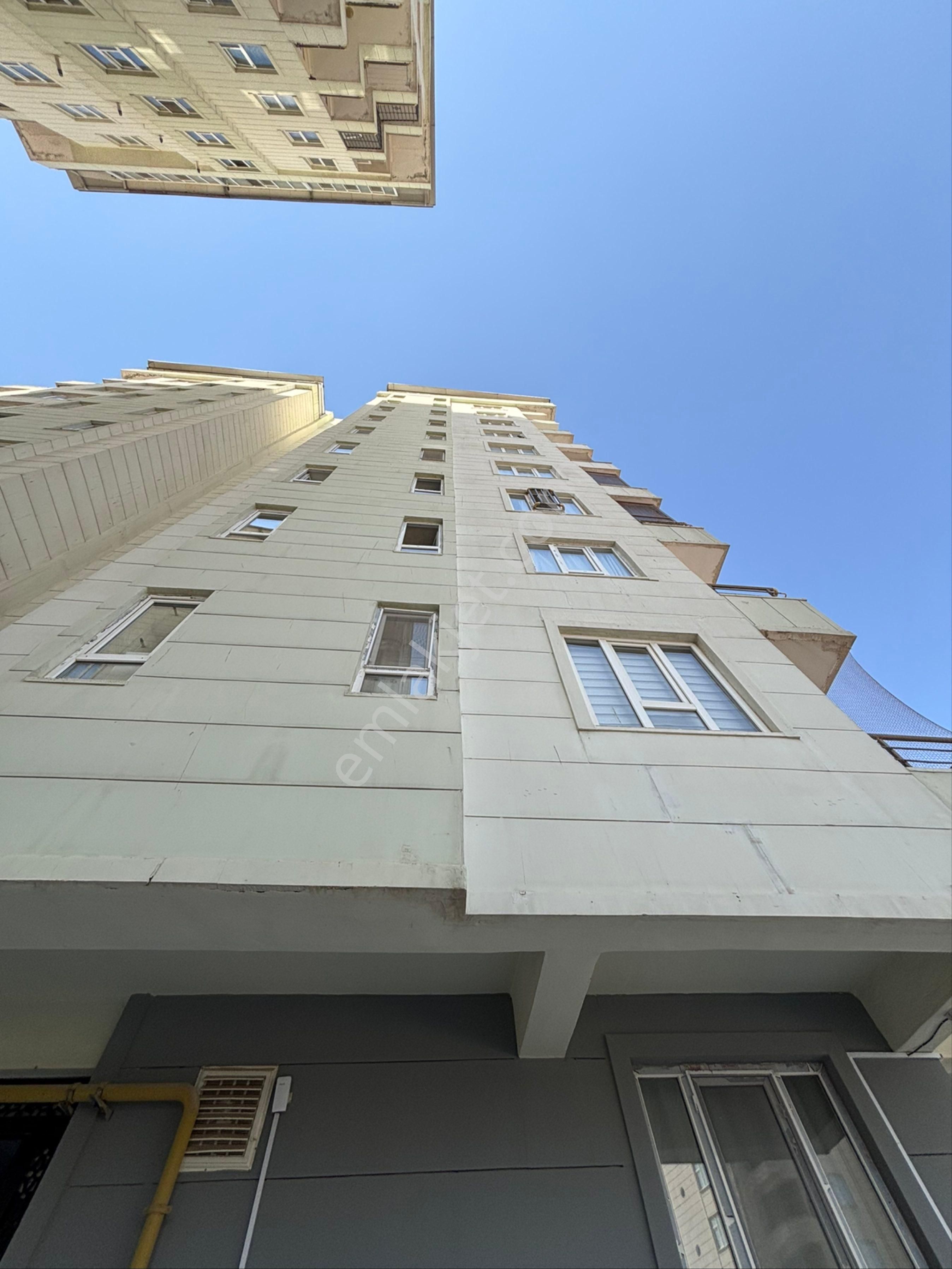 ***ilke Emlaktan Kiralık 4+1 Kiralık Daire Site İçerisinde
