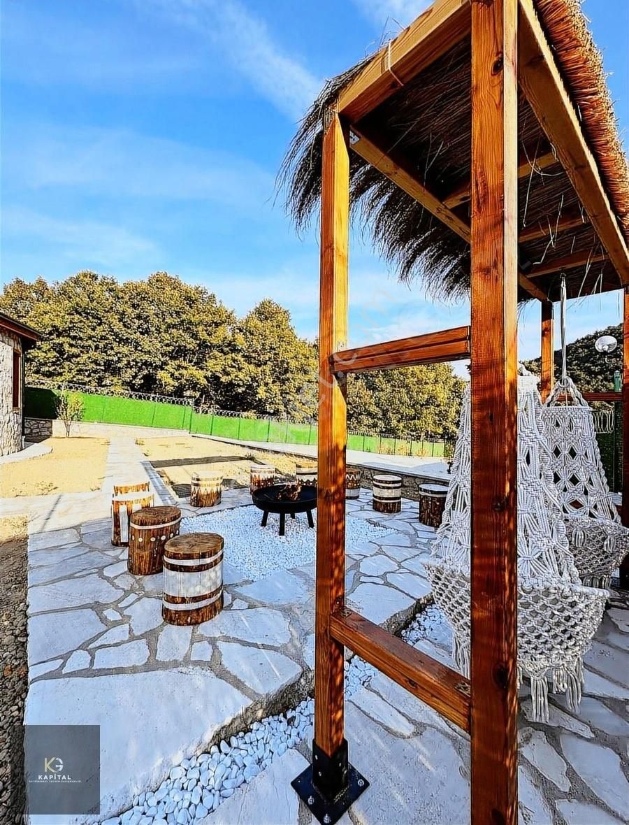 Kapital'den M.kemalpaşa'da Havuzlu 1645 M2 Bungalov Ve Arsası