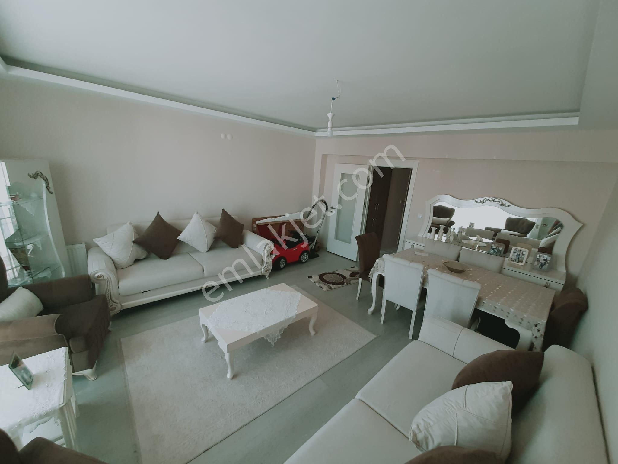 Demiröz Gayrimenkulden Mustafa Kemal Mahallesinde 3+1 Full Yapılı Daire - Görsel 12