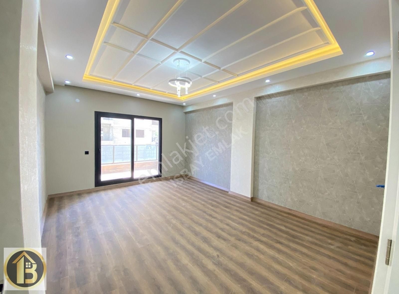 Beylerbeyi'nde 1. Katta Acil Satılık Satılık 5,5+1 Lüks Daire - Görsel 7