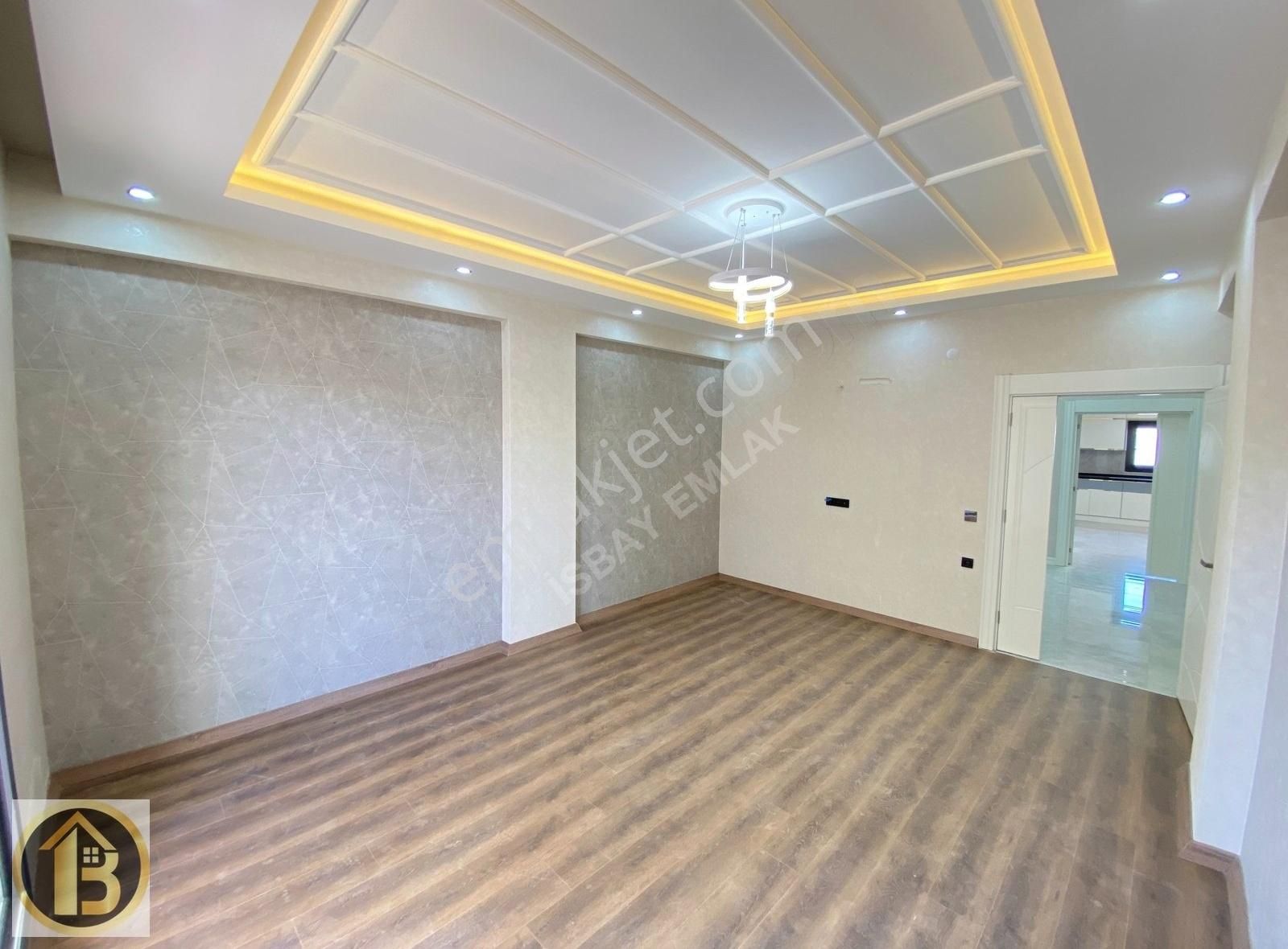 Beylerbeyi'nde 1. Katta Acil Satılık Satılık 5,5+1 Lüks Daire - Görsel 18