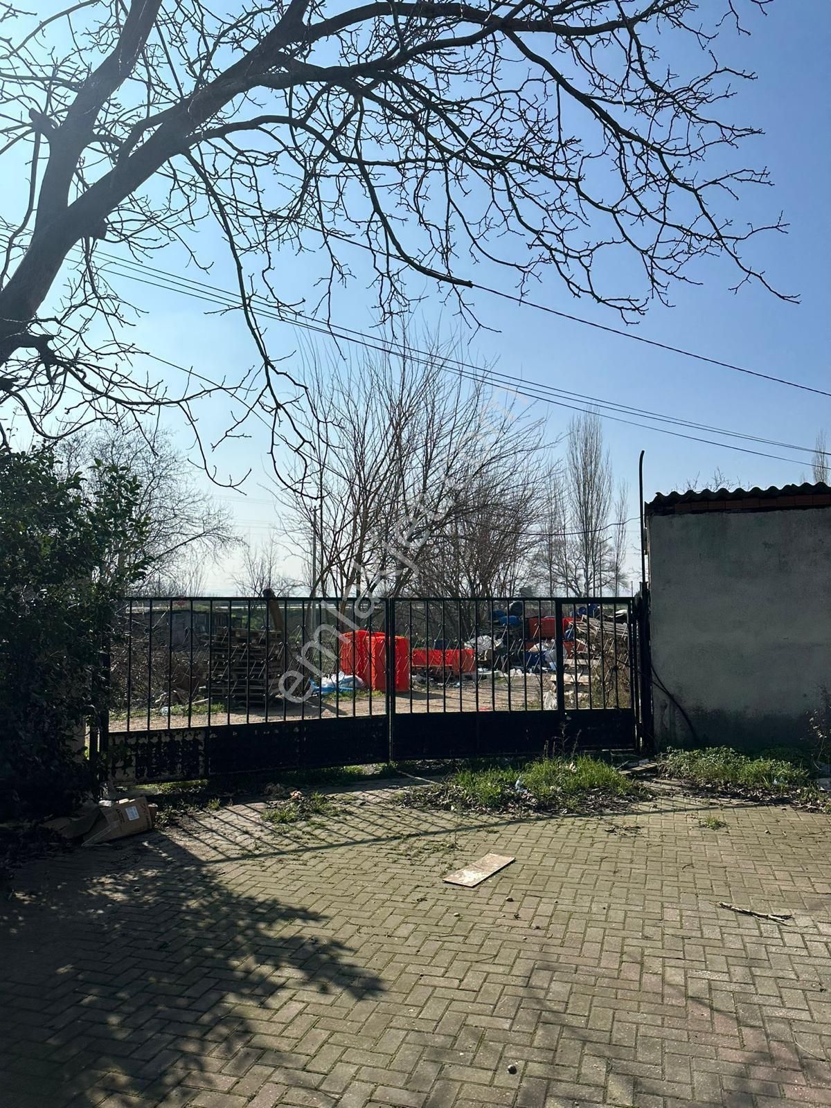 Bursa Mustafakemalpaşa Kavaklı Mahallesinde Komple Satılık Bina Ve Arsası - Görsel 3