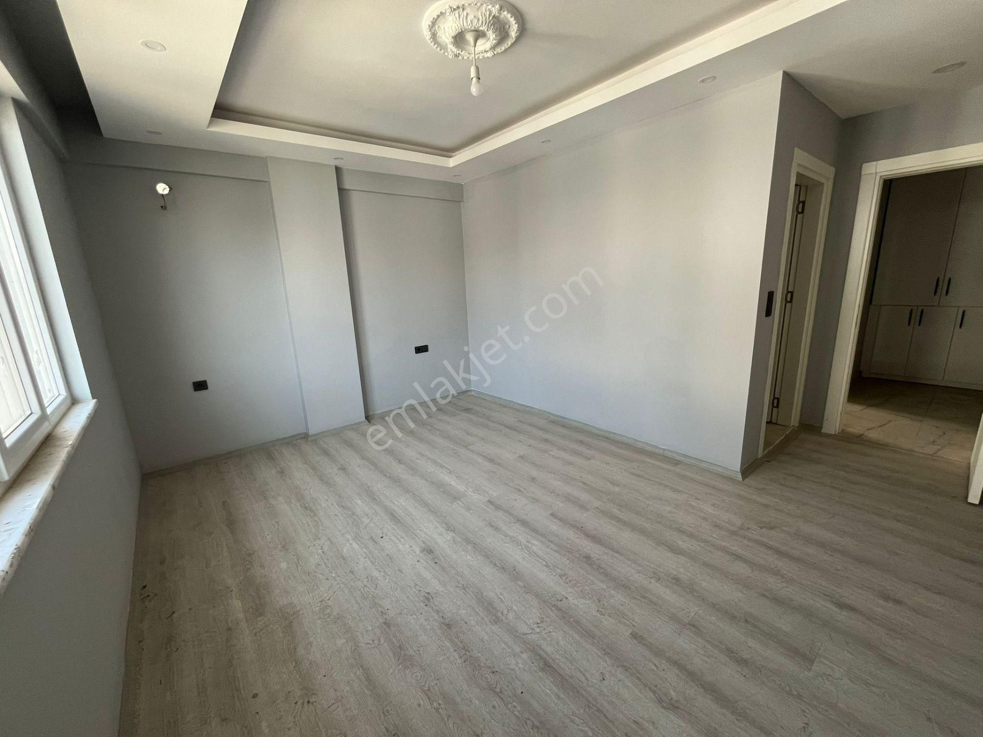 Dalaman Merkez Mah'de 2+1 Kapalı Mutfak Eşyasız Kiralık Daire