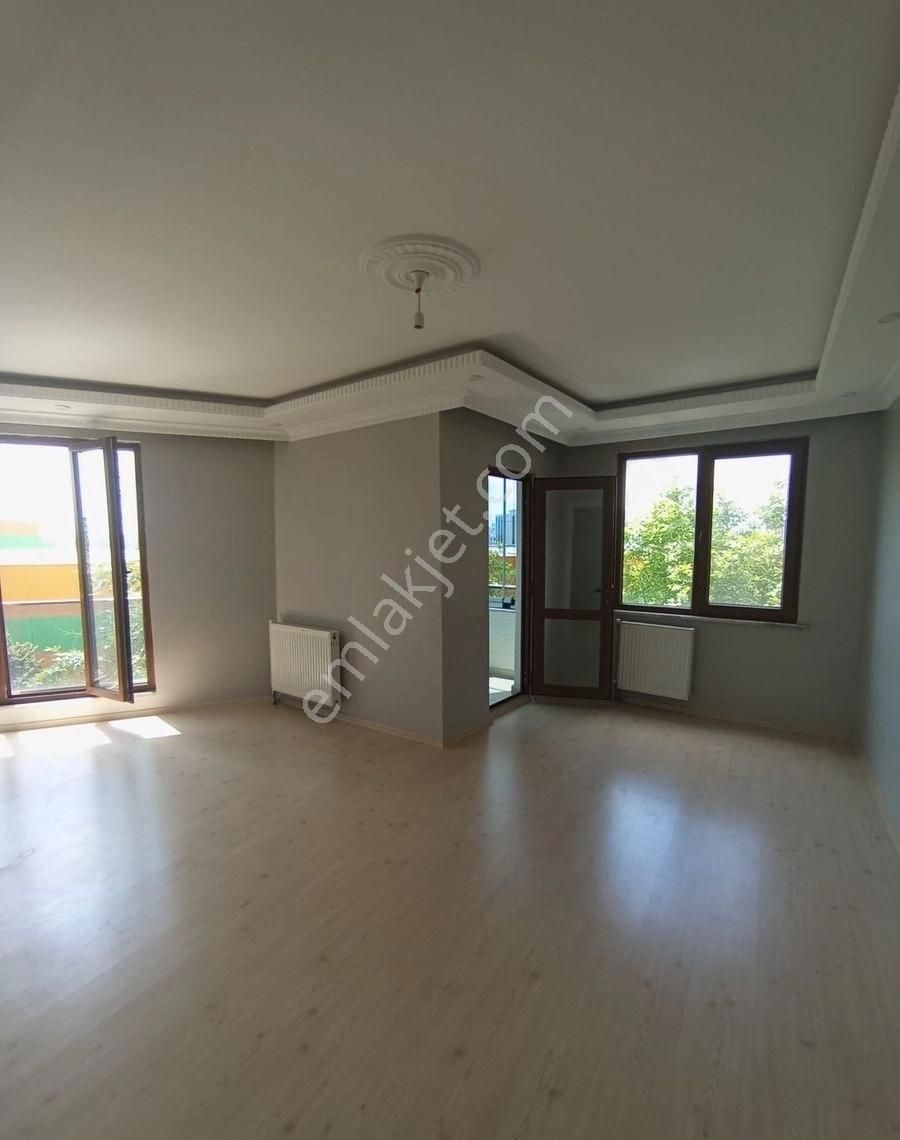 Namık Kemal Mahallesinde Satılık 2+1 Ferah Daire