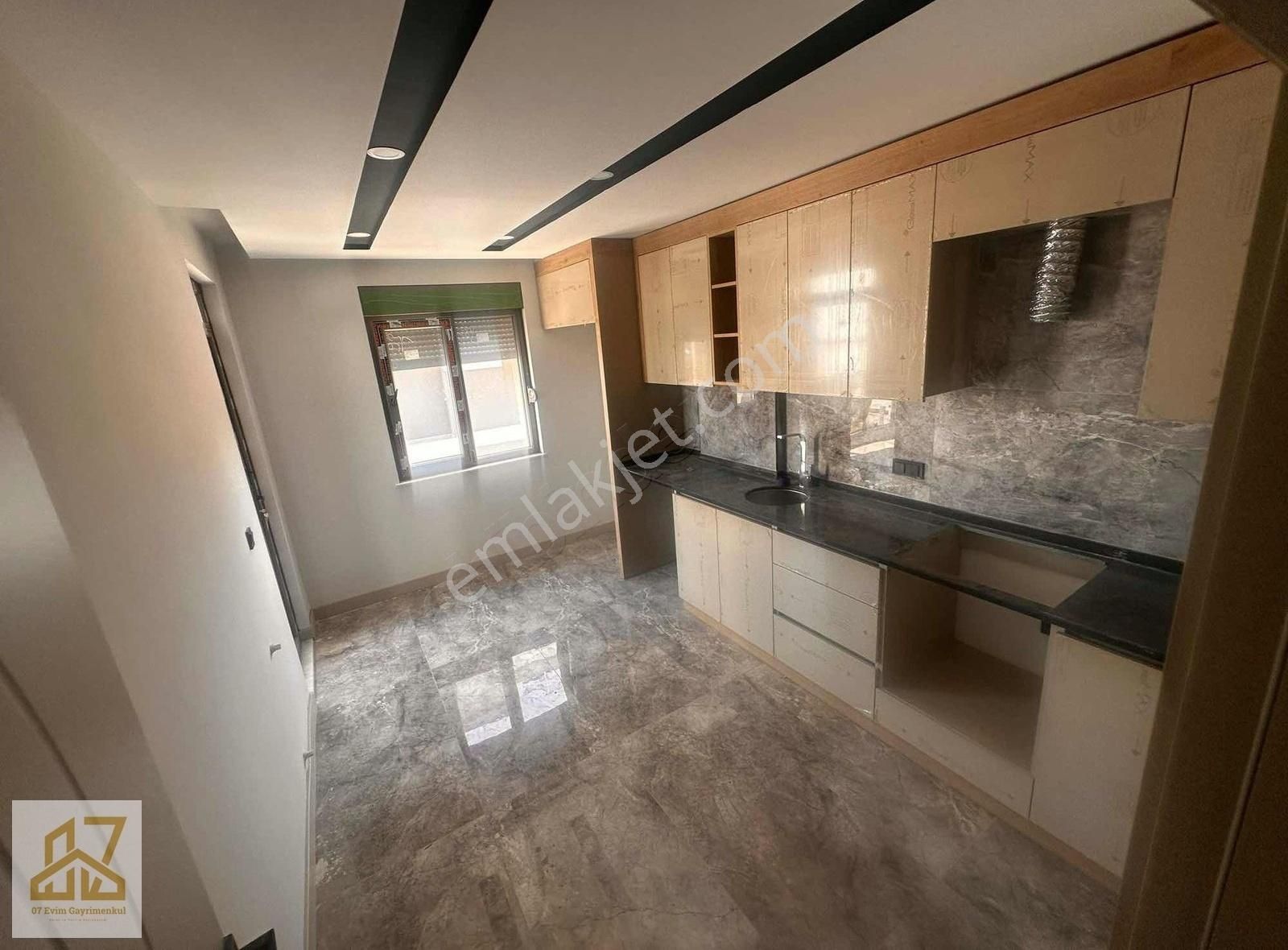 **sıfır Arakat Net 95 M2 Kalite İsteyenler**