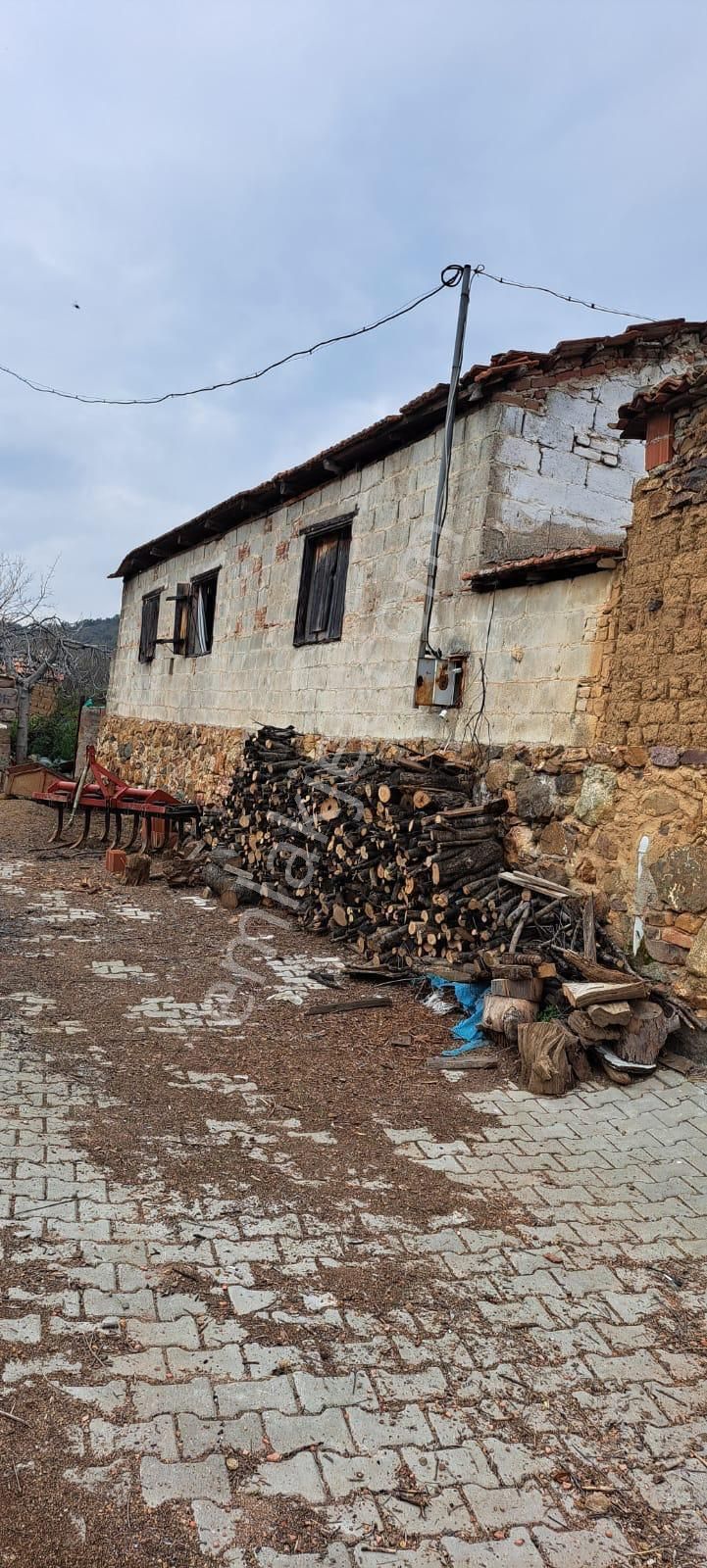 🏡 İzmir Bergama Sağıncı Mahallesi’nde Satılık Köy Evi 🌿 Huzurlu Yaşam Ve Doğayla İç İçe - Görsel 23