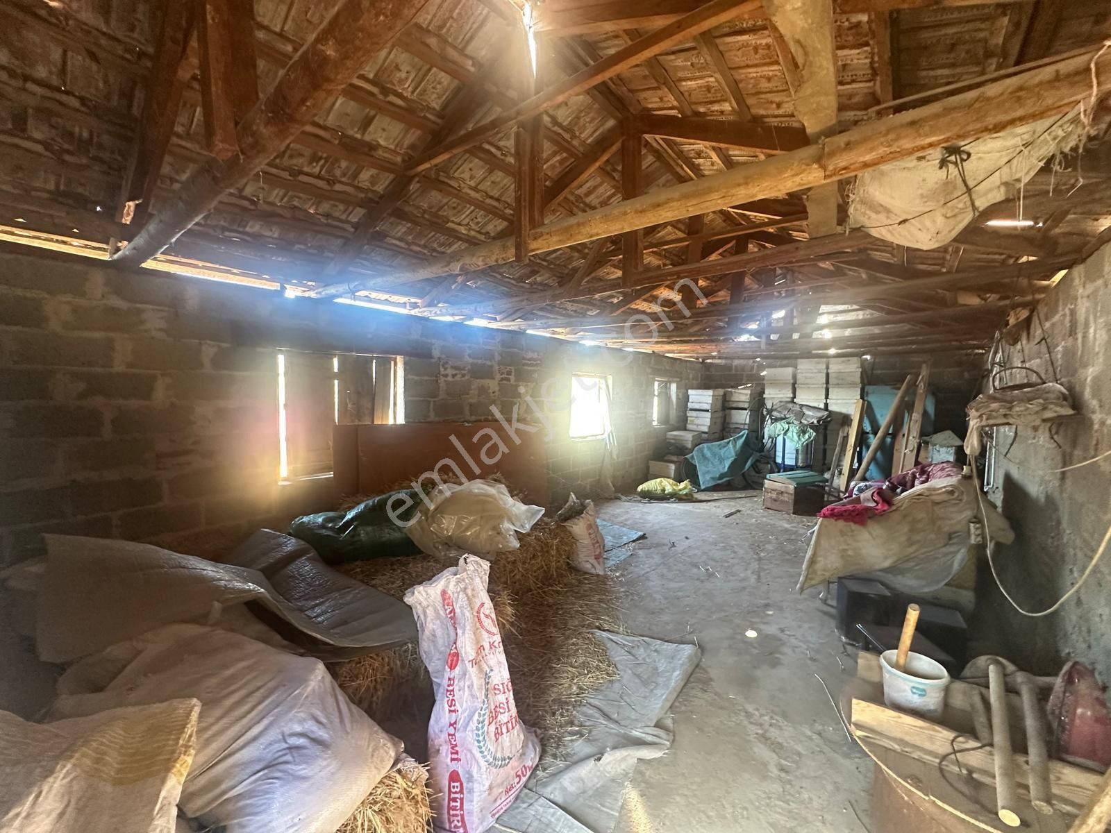 🏡 İzmir Bergama Sağıncı Mahallesi’nde Satılık Köy Evi 🌿 Huzurlu Yaşam Ve Doğayla İç İçe - Görsel 9