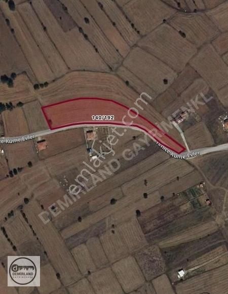 Demirland'dan Satılık Yenice Köyü'nde Hobi Bahçesi Tarla