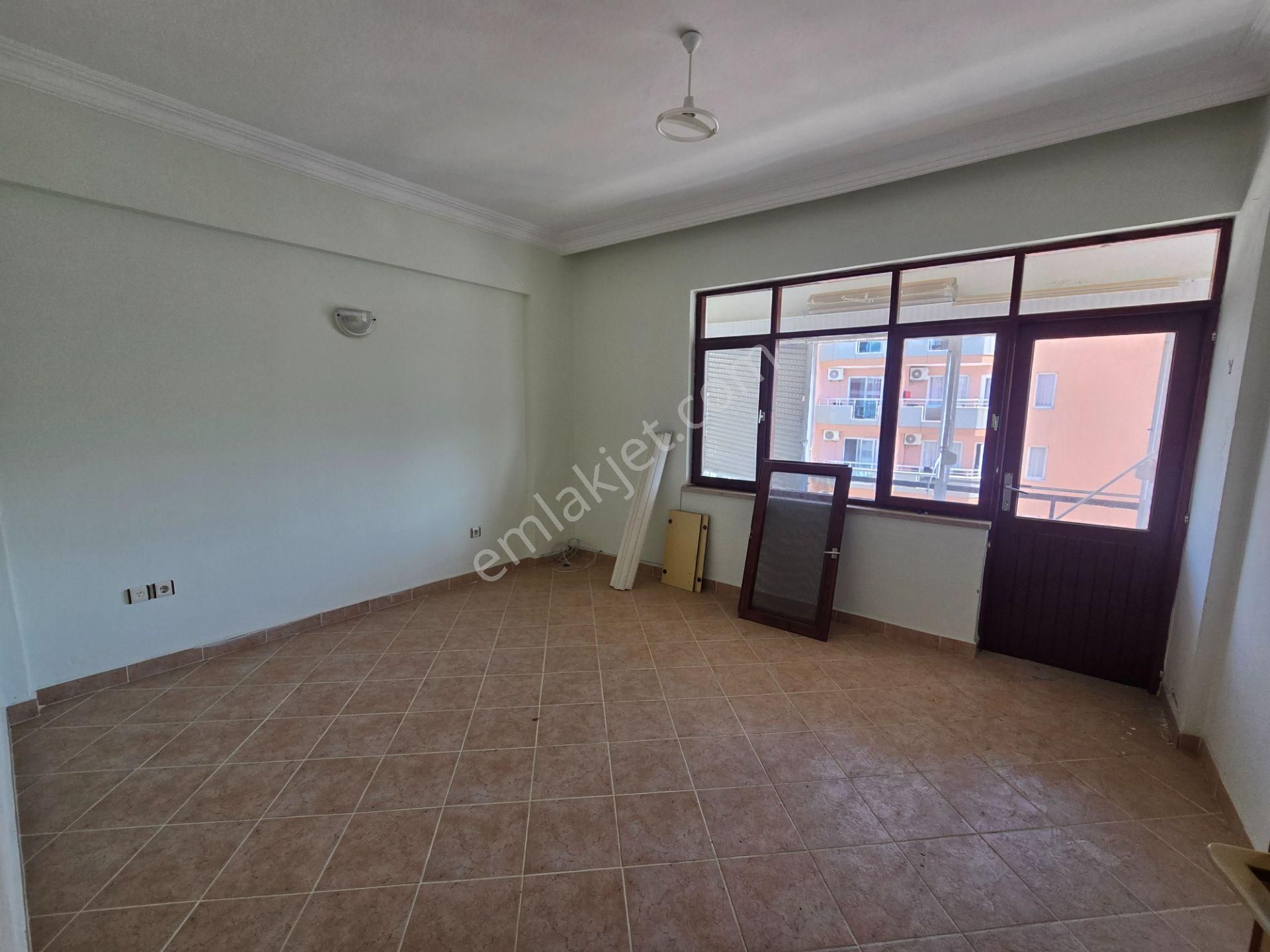 Denize Sıfır Vatandaşlığa Uygun Satılık 2+1 Daire - Görsel 12