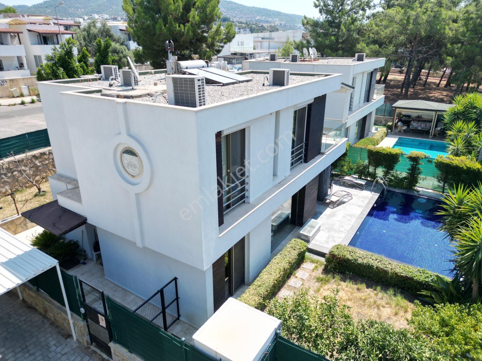 Bodrum Konacık’ta Tam Müstakil Satılık 3+1 Villa - Görsel 2