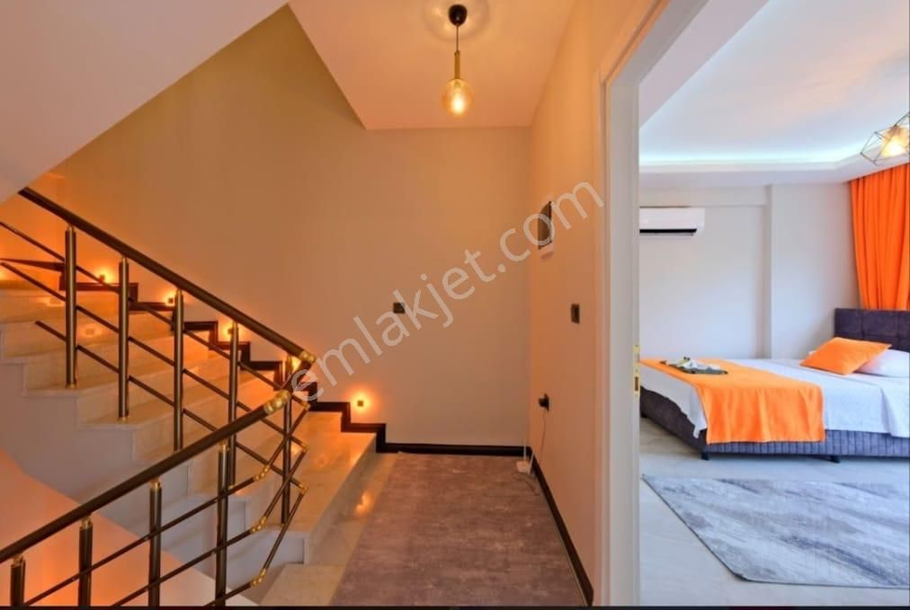 Stop’tan Karagedik’te 155m² Bahçe Kullanımlı Villa - Görsel 33