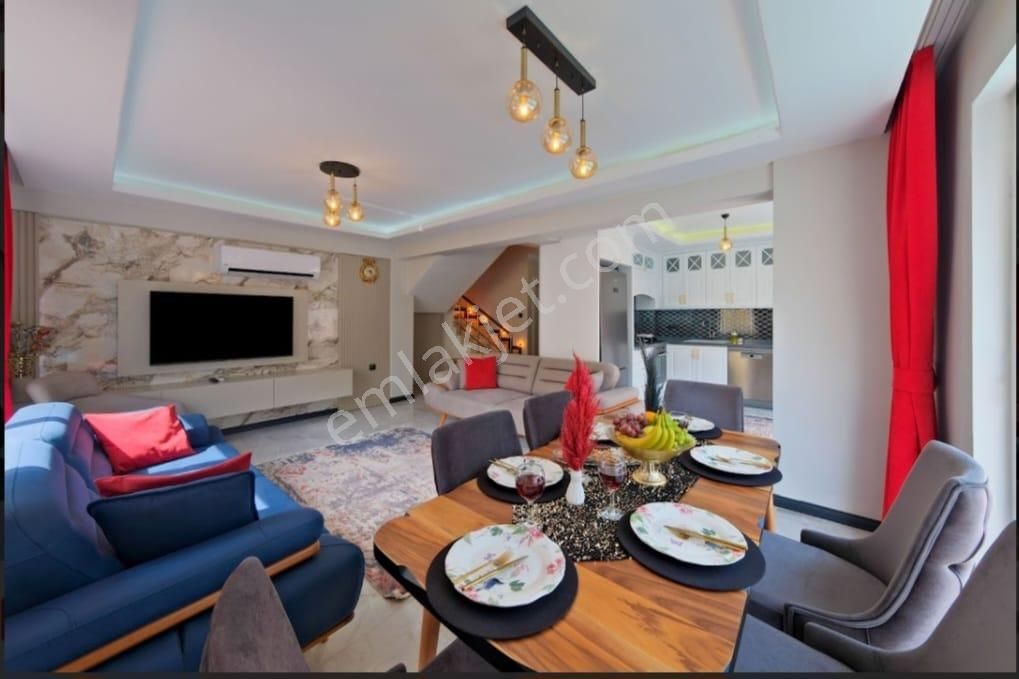 Stop’tan Karagedik’te 155m² Bahçe Kullanımlı Villa - Görsel 15