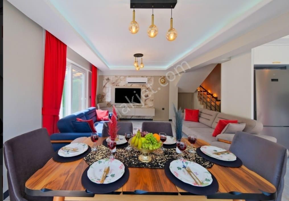 Stop’tan Karagedik’te 155m² Bahçe Kullanımlı Villa - Görsel 13
