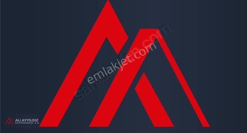 Susuz Karayatak Satılık 110.000.000 Tl Arsa