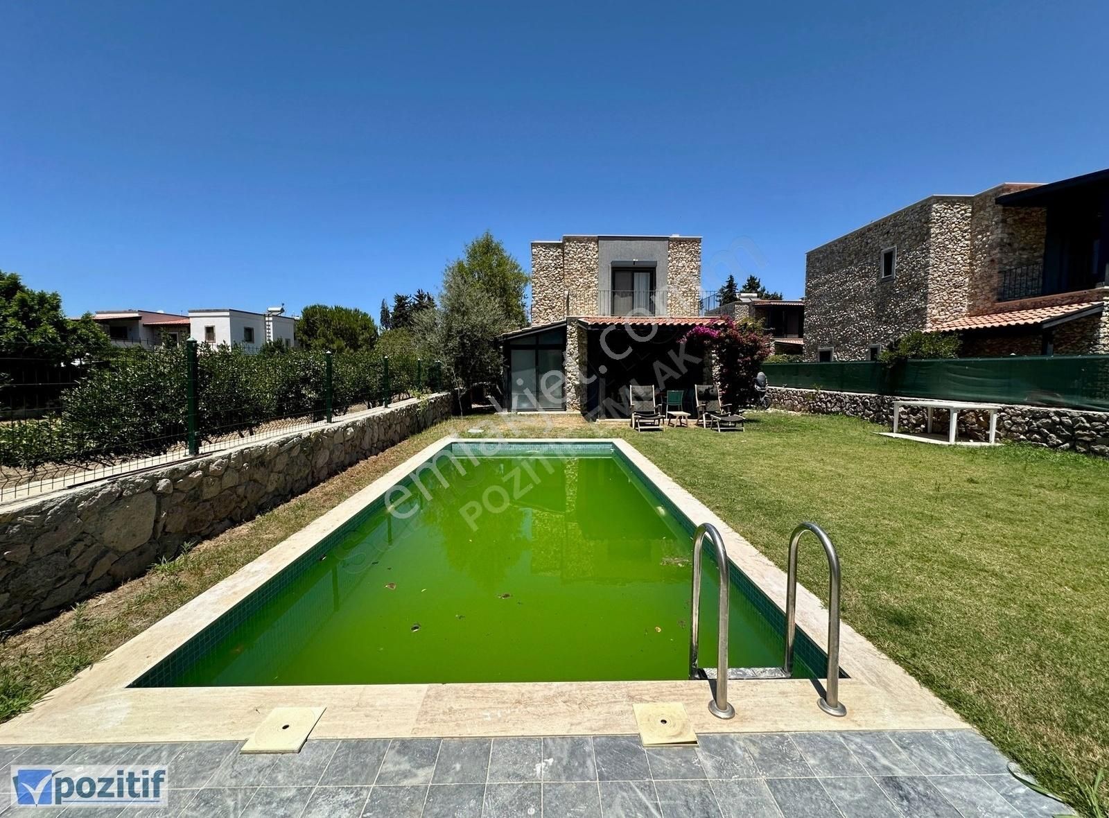 Gümüşlük'ün Kalbinde Geniş Bahçeli Havuzlu Taş Kaplama Villa - Görsel 22