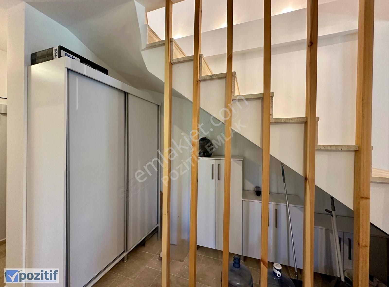 Gümüşlük'ün Kalbinde Geniş Bahçeli Havuzlu Taş Kaplama Villa - Görsel 7