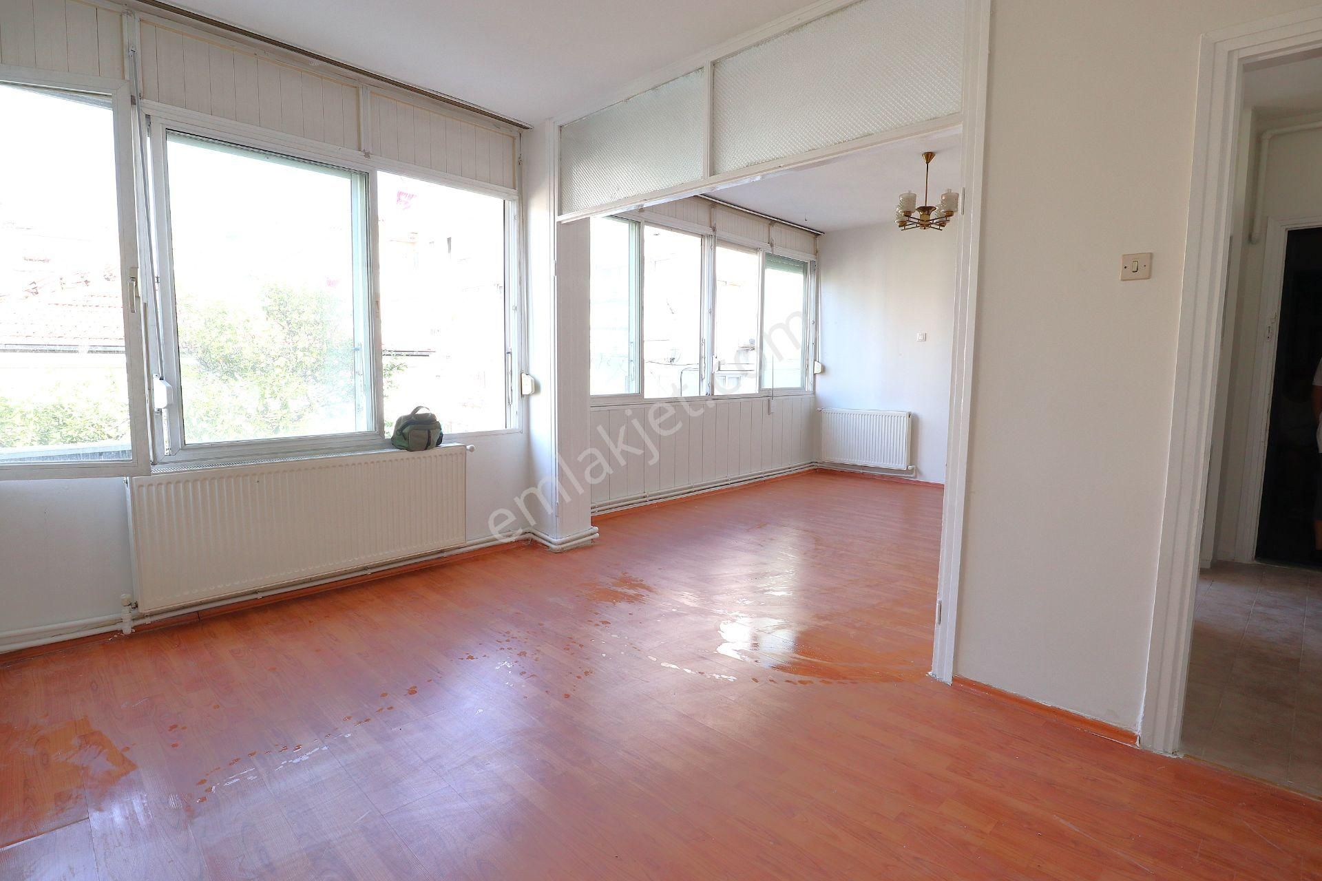 Behçet Uz Parkına Mithatpaşa Caddesine Yakın Kiralık Daire