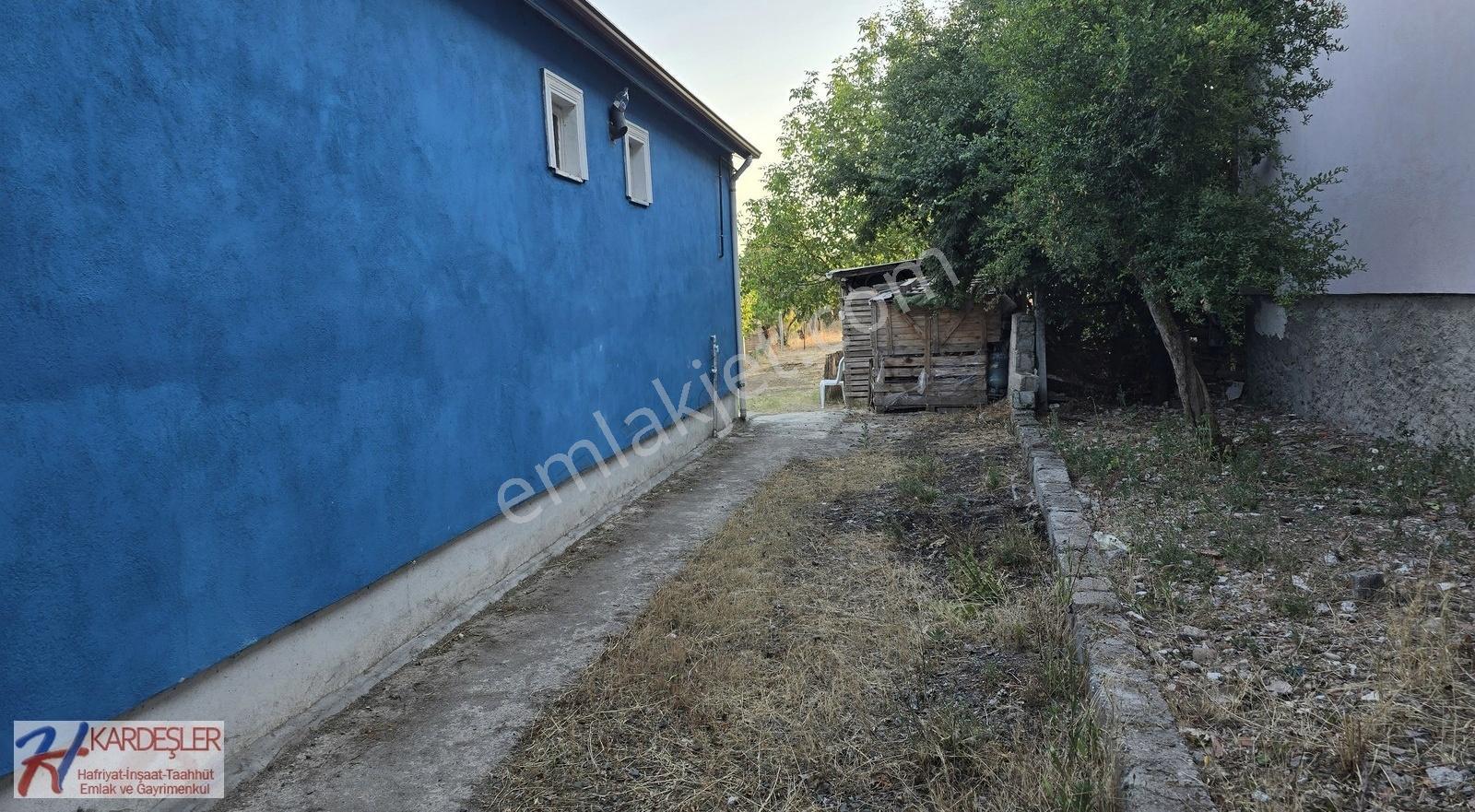 Sakarya Pamukova Teşvikiye Mah.1634 M2 Arsa İçinde Müstakil Ev - Görsel 3