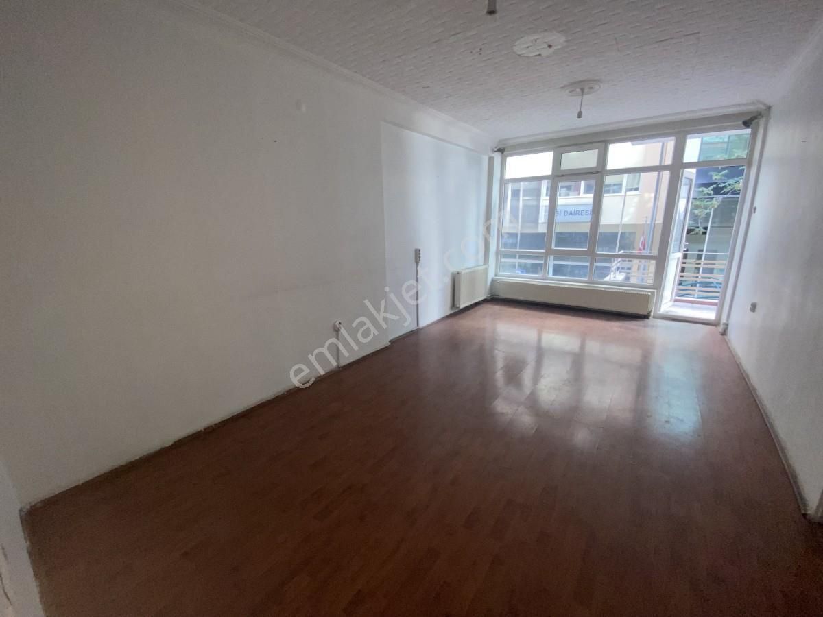 Turyaptan Meşrutiyet Cadde Merkezi Lokasyon 1.kat Öncephe 110m2