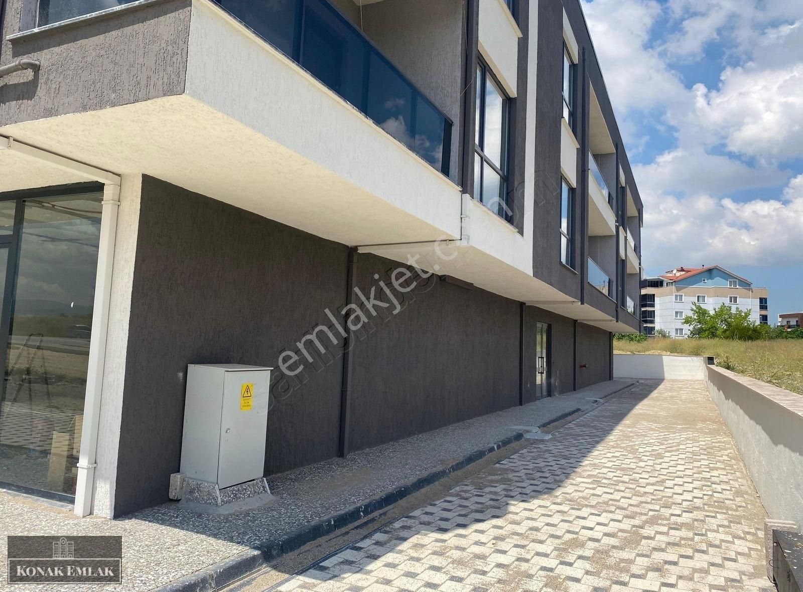 Nilüfer Kurtuluş' Da İzmir Yolu Üzeri Satılık A+ Ofisler - Görsel 21