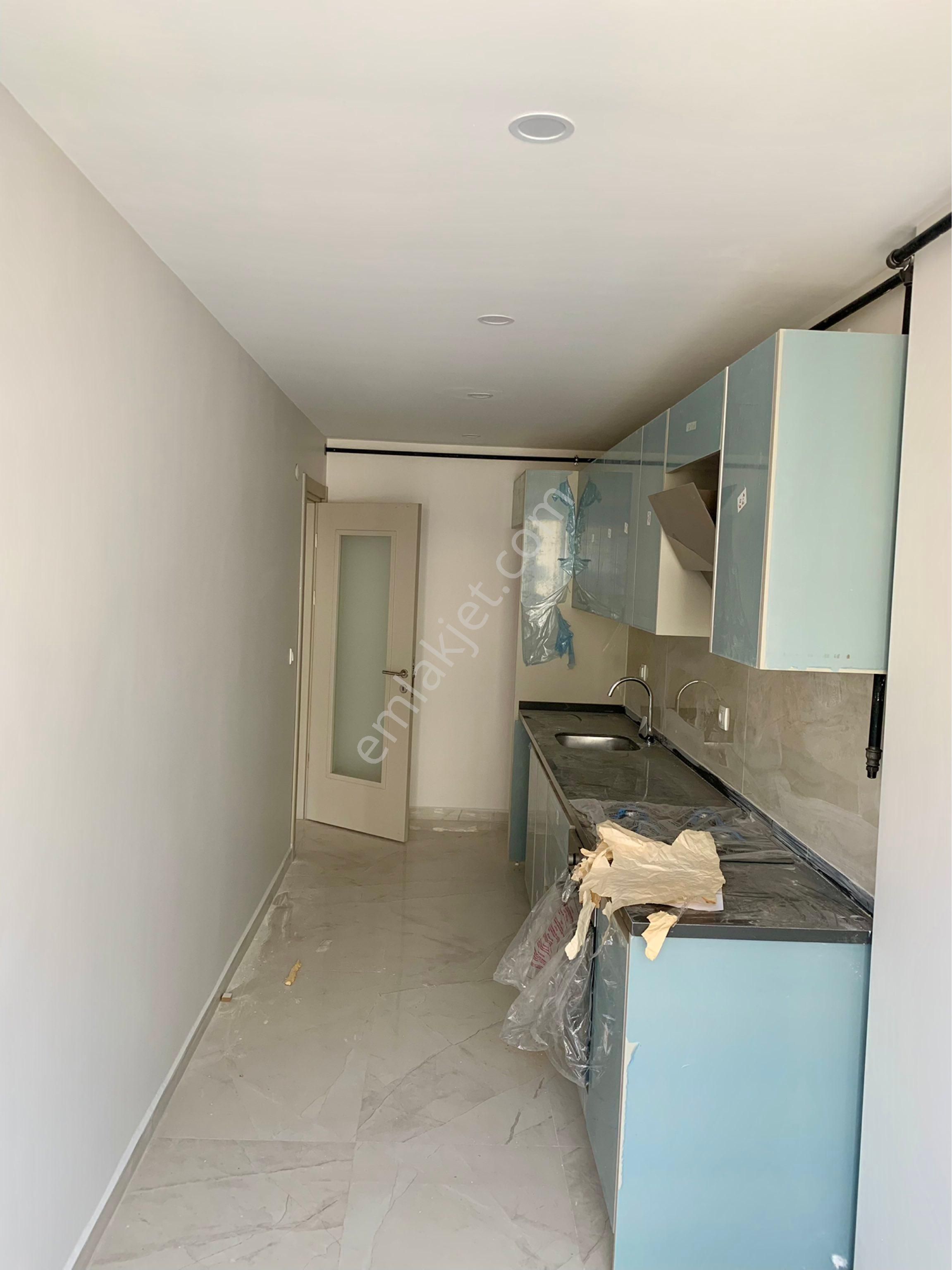 Sıfır 3+1 Lüx Daire, Otoparklı, Çift Asansörlü, Metrobüse Yakın - Görsel 12