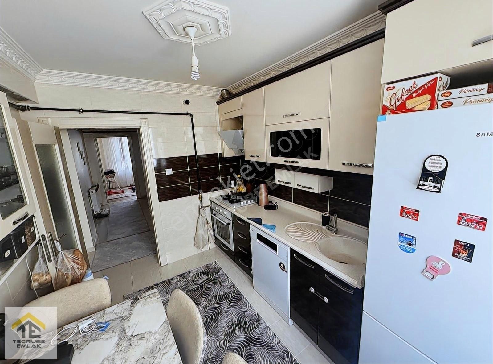 Kuyubaşı Mecidiye Yakını Yeni Bina Giriş Kat 3+1 Full Yapılı